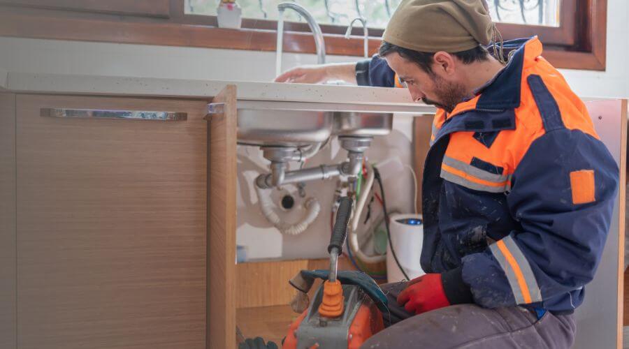 Professional Leak Detection Services in Mooreland, OK